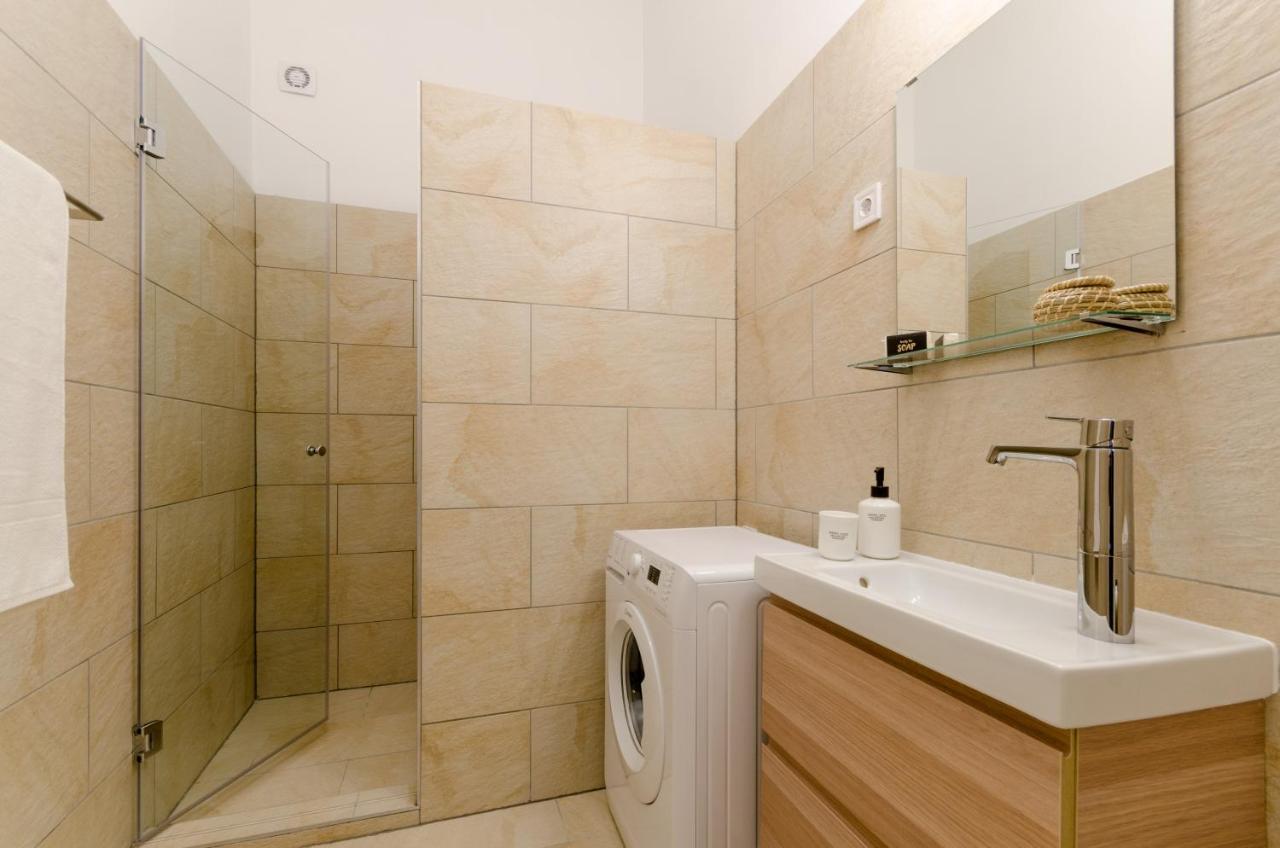 בודפשט Deluxe Studio In Party District. Ak2B מראה חיצוני תמונה
